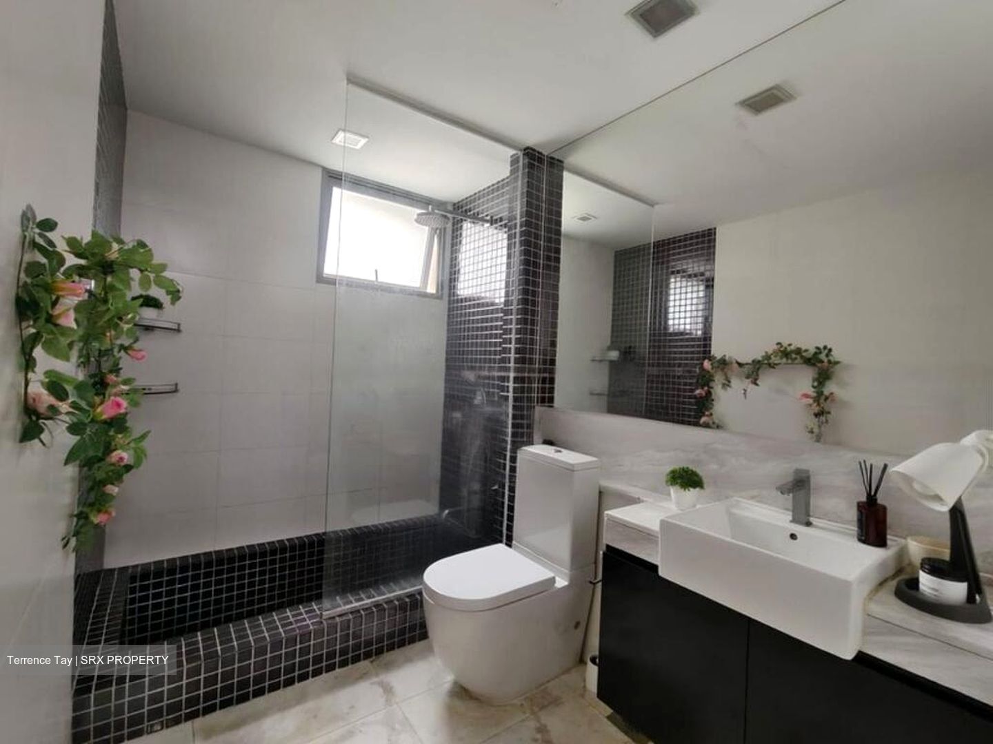 Ferraria Park Condominium (D17), Condominium #447902181